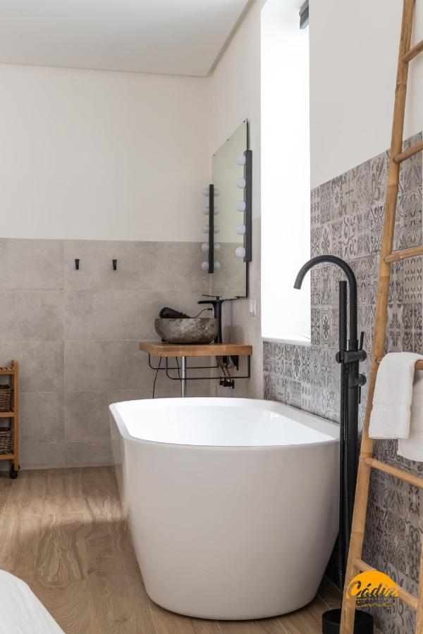 Tiles Home By Cadiz Time Экстерьер фото